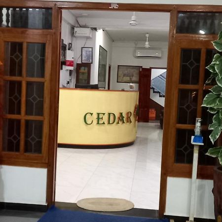 Hotel Cedar Jaffna Dış mekan fotoğraf