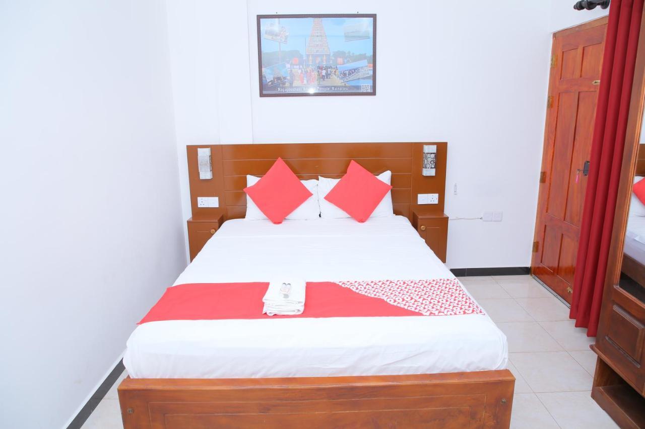 Hotel Cedar Jaffna Dış mekan fotoğraf